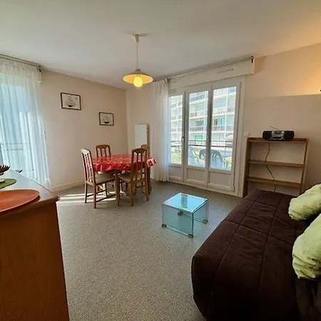 - 2 Pieces, 40m², 4 Pers, Parking, Balcons, Pres De La - Fr-1-478-26 Appartement *